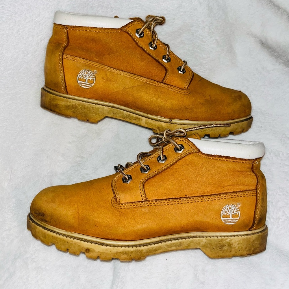 TIMBERLAND Waterproof Low Rise Boots sz 9.5 - Picture 1 of 10